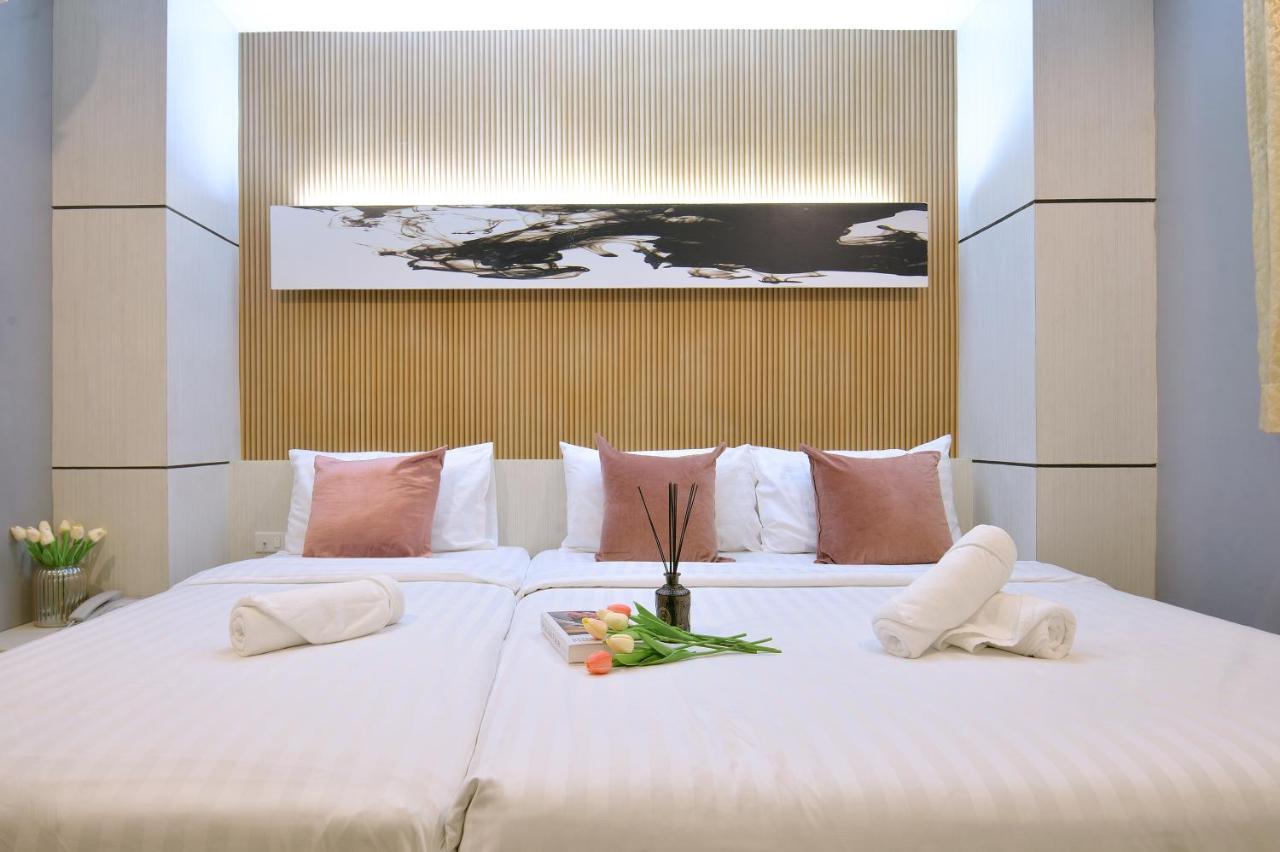 De Lux Bangkok Hotel Bagian luar foto