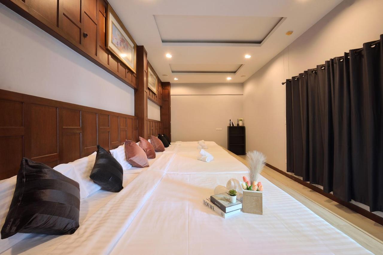 De Lux Bangkok Hotel Bagian luar foto